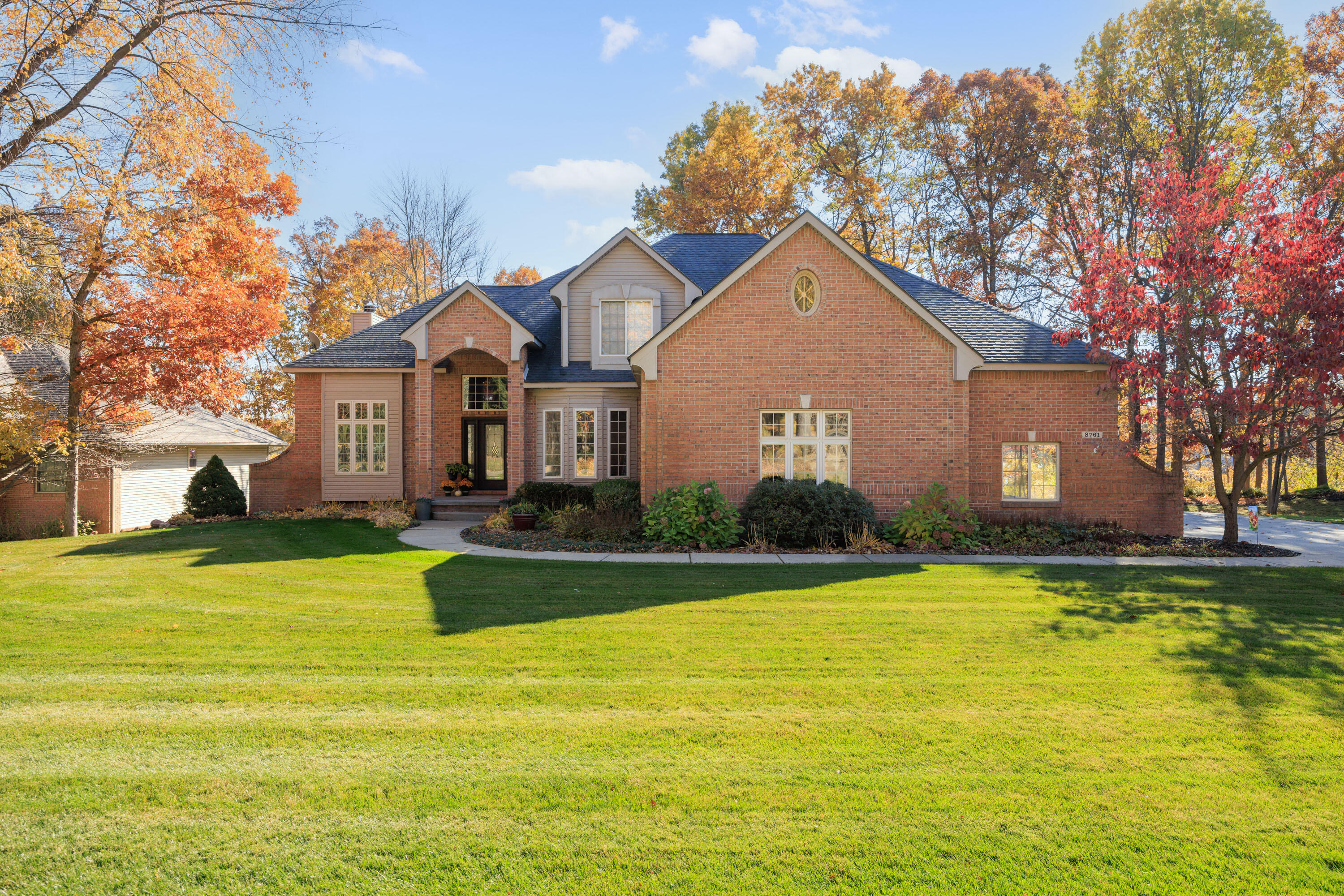 8761 River Run Drive