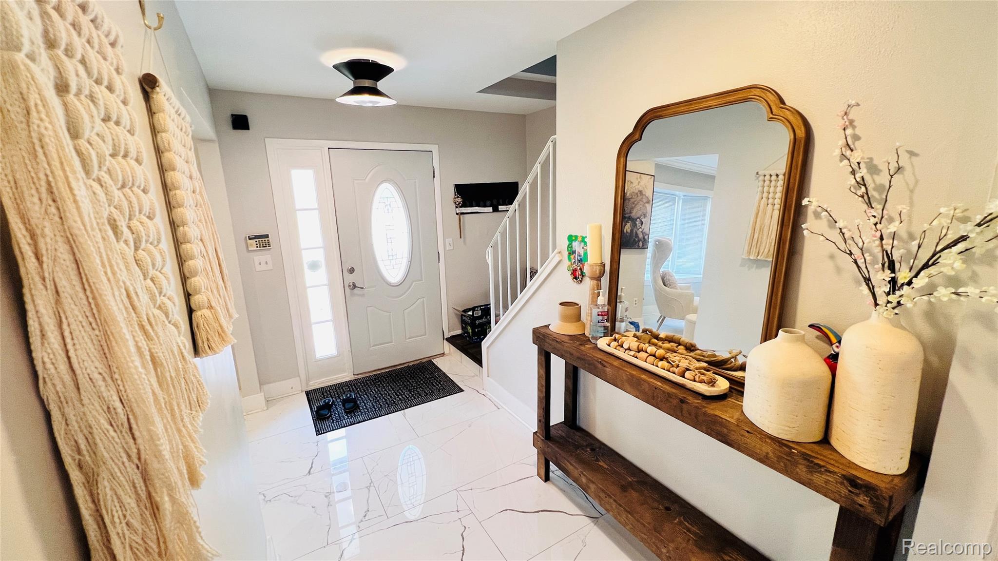 1459 Leafgreen Drive