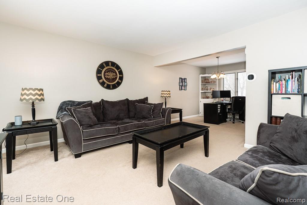 21590 Flanders Street