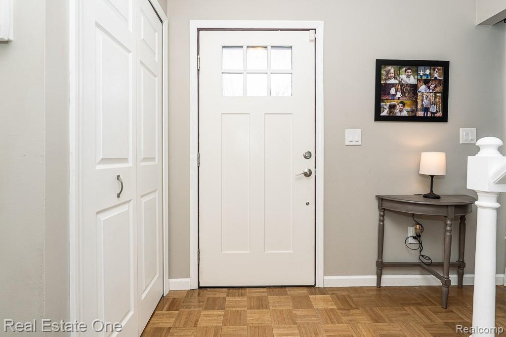 21590 Flanders Street