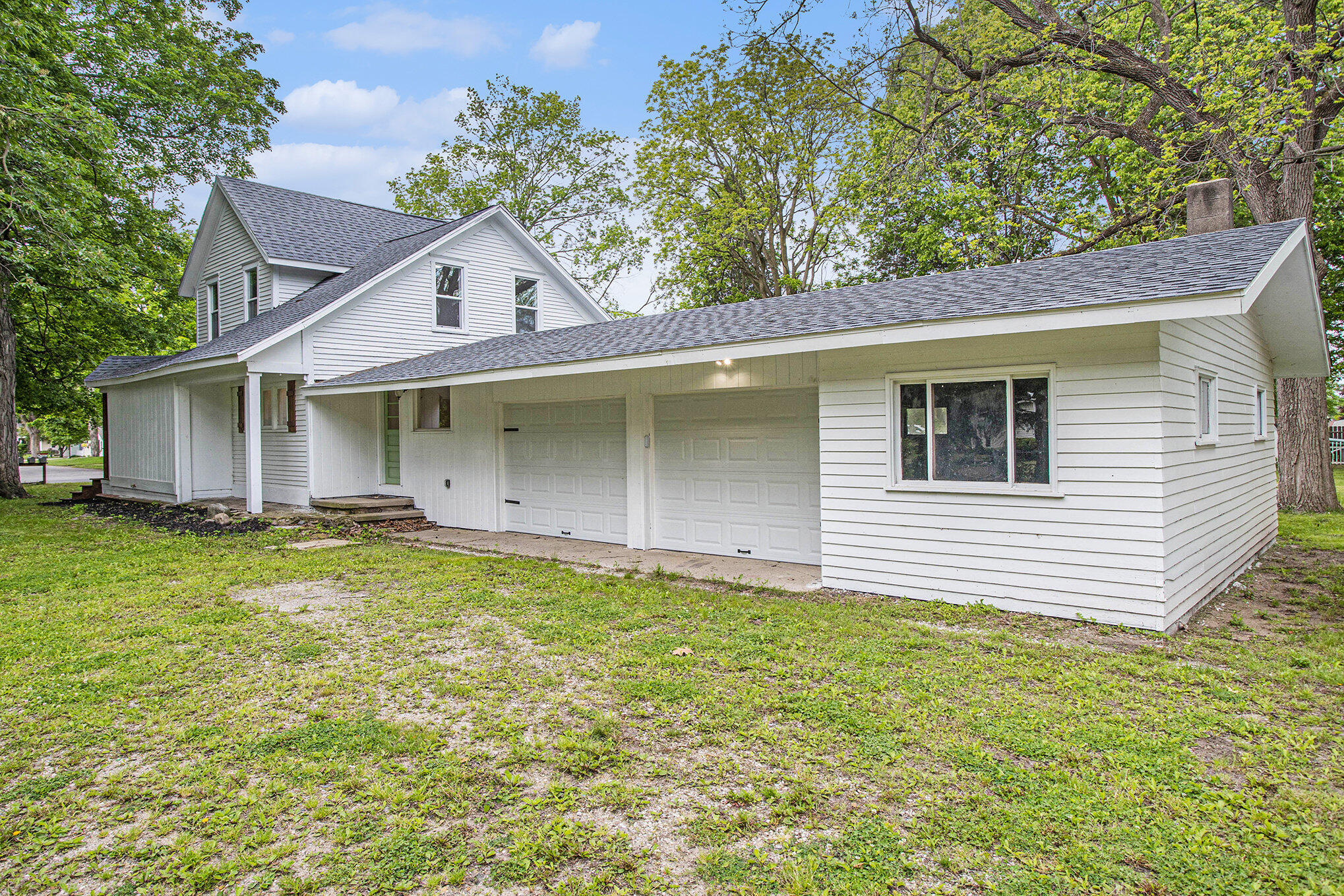 Union City Village, Michigan 49094, United States, 4 Bedrooms Bedrooms, ,2 BathroomsBathrooms,Residential,Active,138850