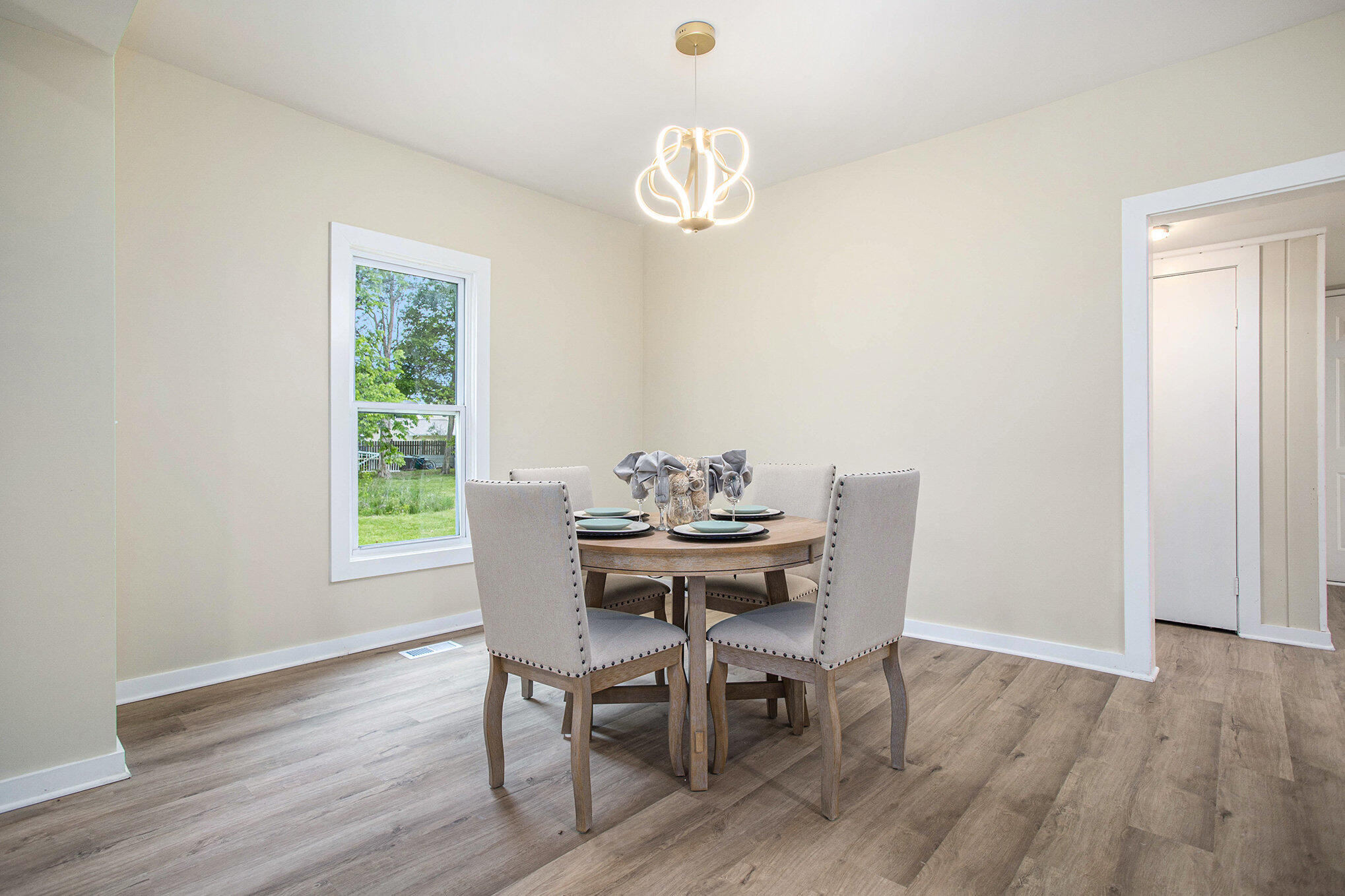 Union City Village, Michigan 49094, United States, 4 Bedrooms Bedrooms, ,2 BathroomsBathrooms,Residential,Active,138850