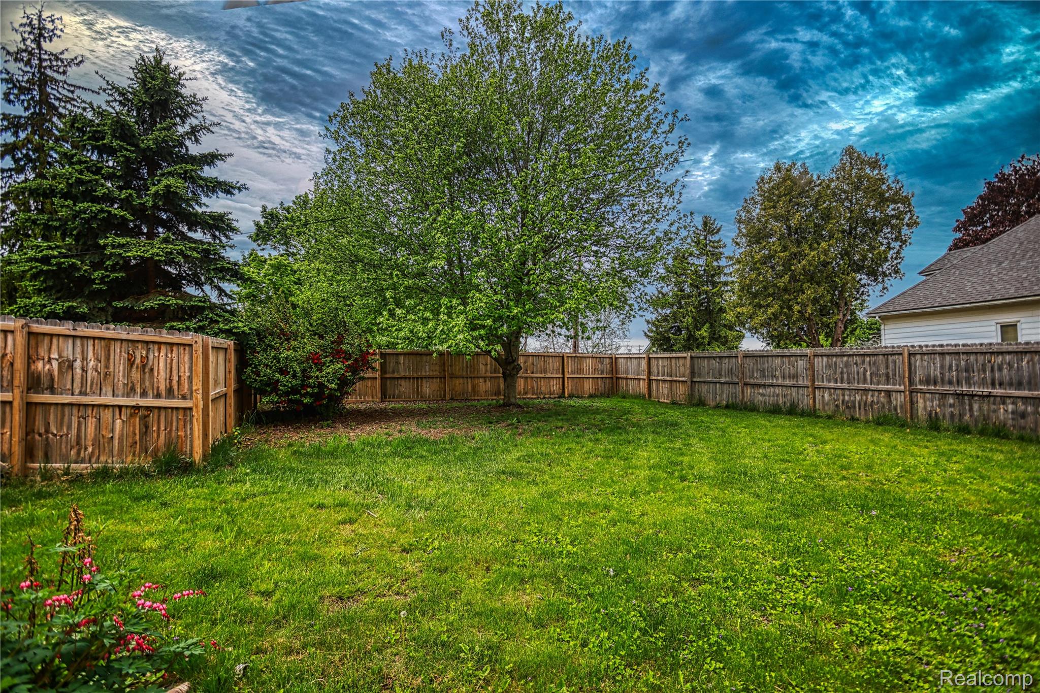 7095 McMorran