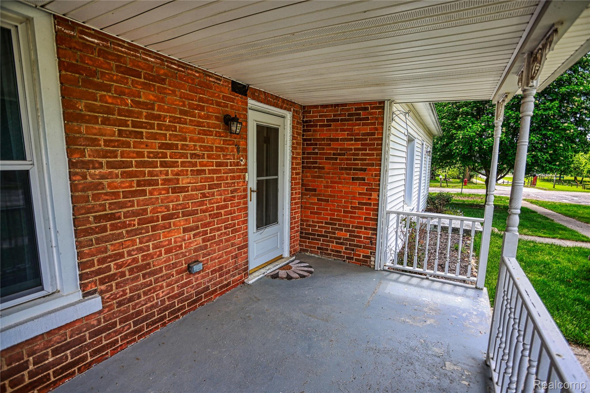 7095 McMorran