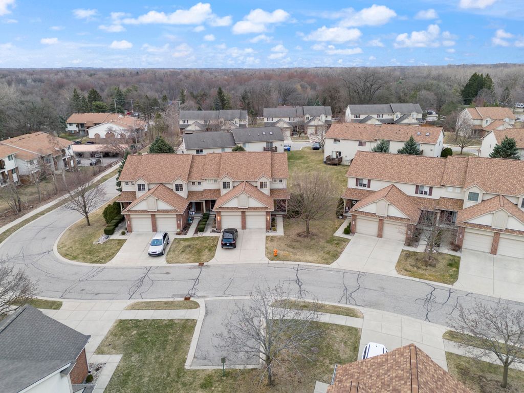listing image 44