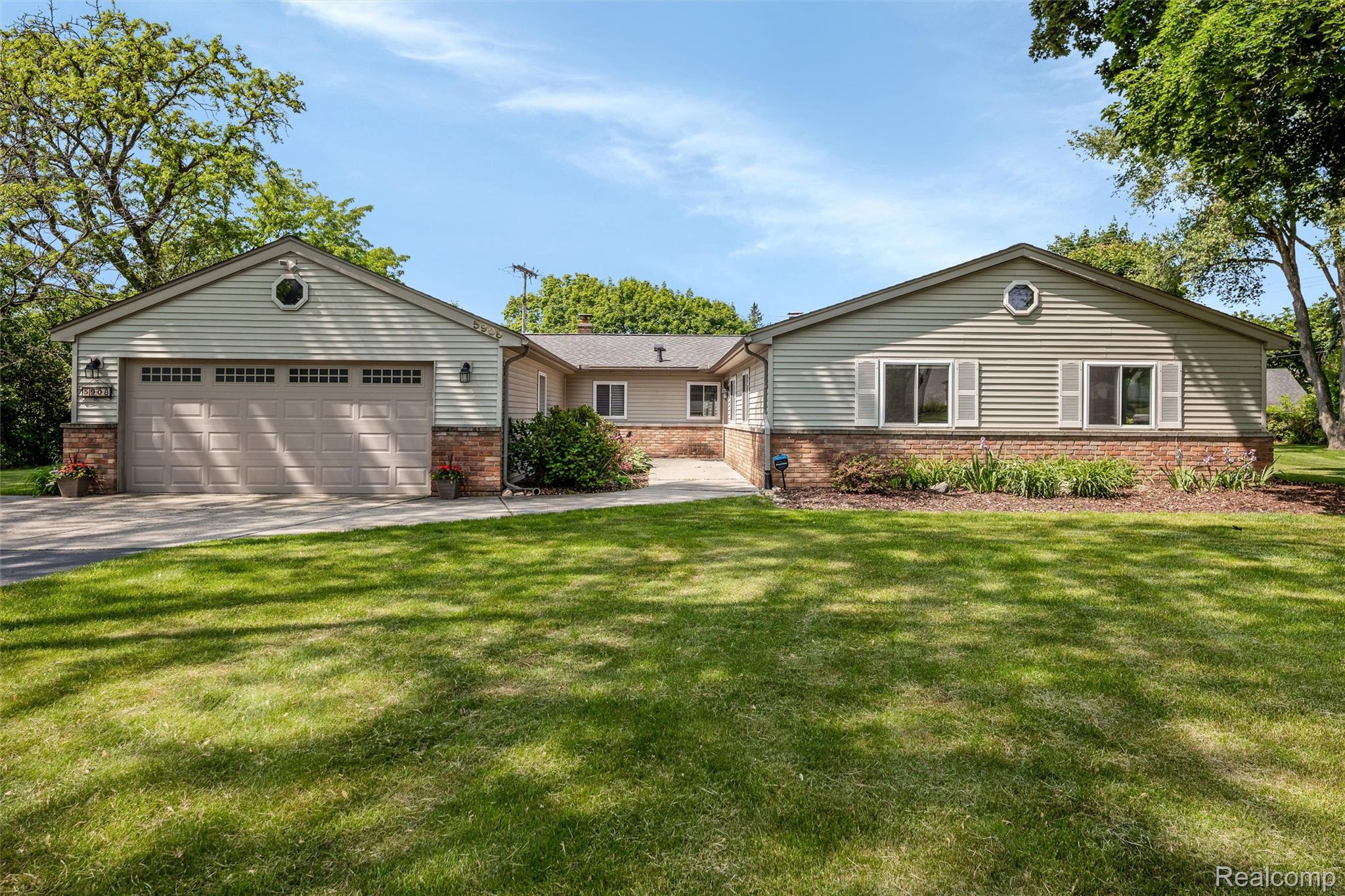 5908 Burnham Road
