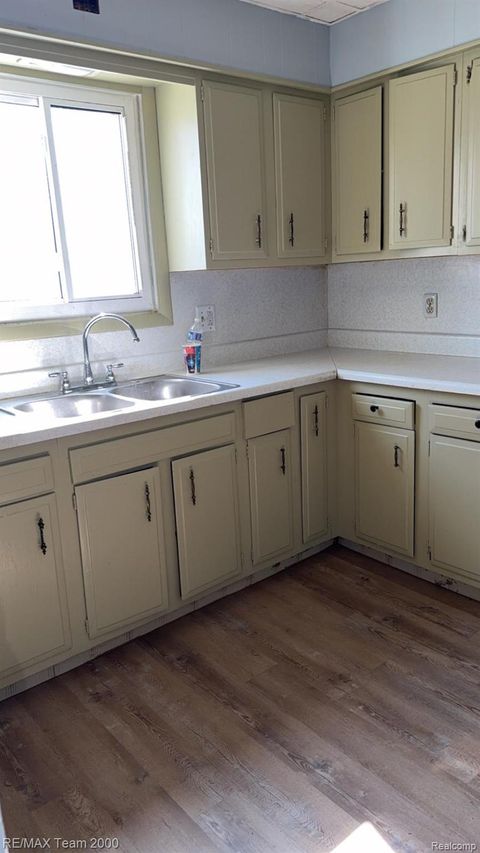 Tiny photo for 1182 Lafayette Boulevard, Lincoln Park City, MI 48146 (MLS # 20261021804)