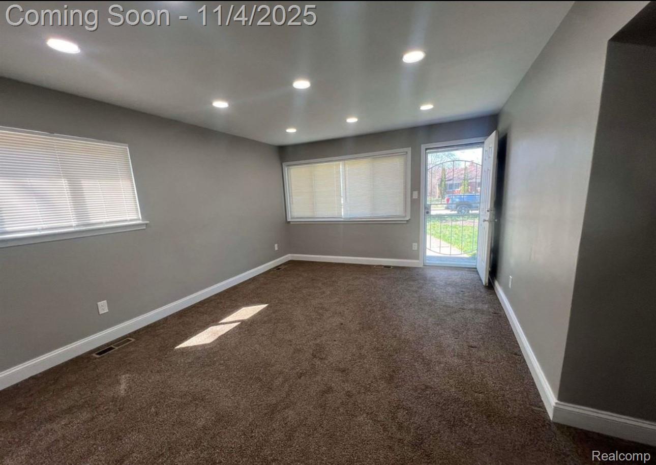 28446 Sutherland Street