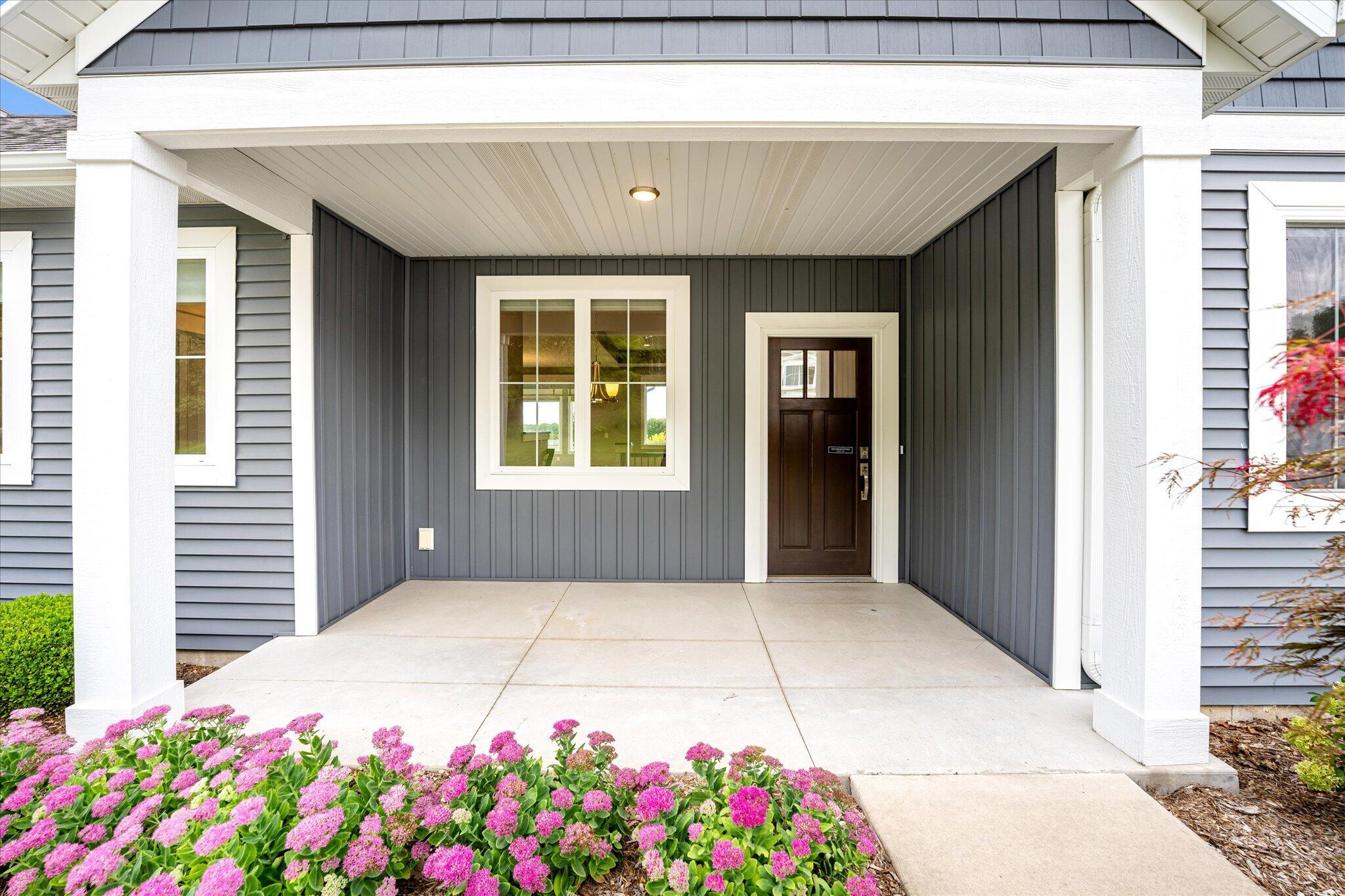 1043 Castlebay Way