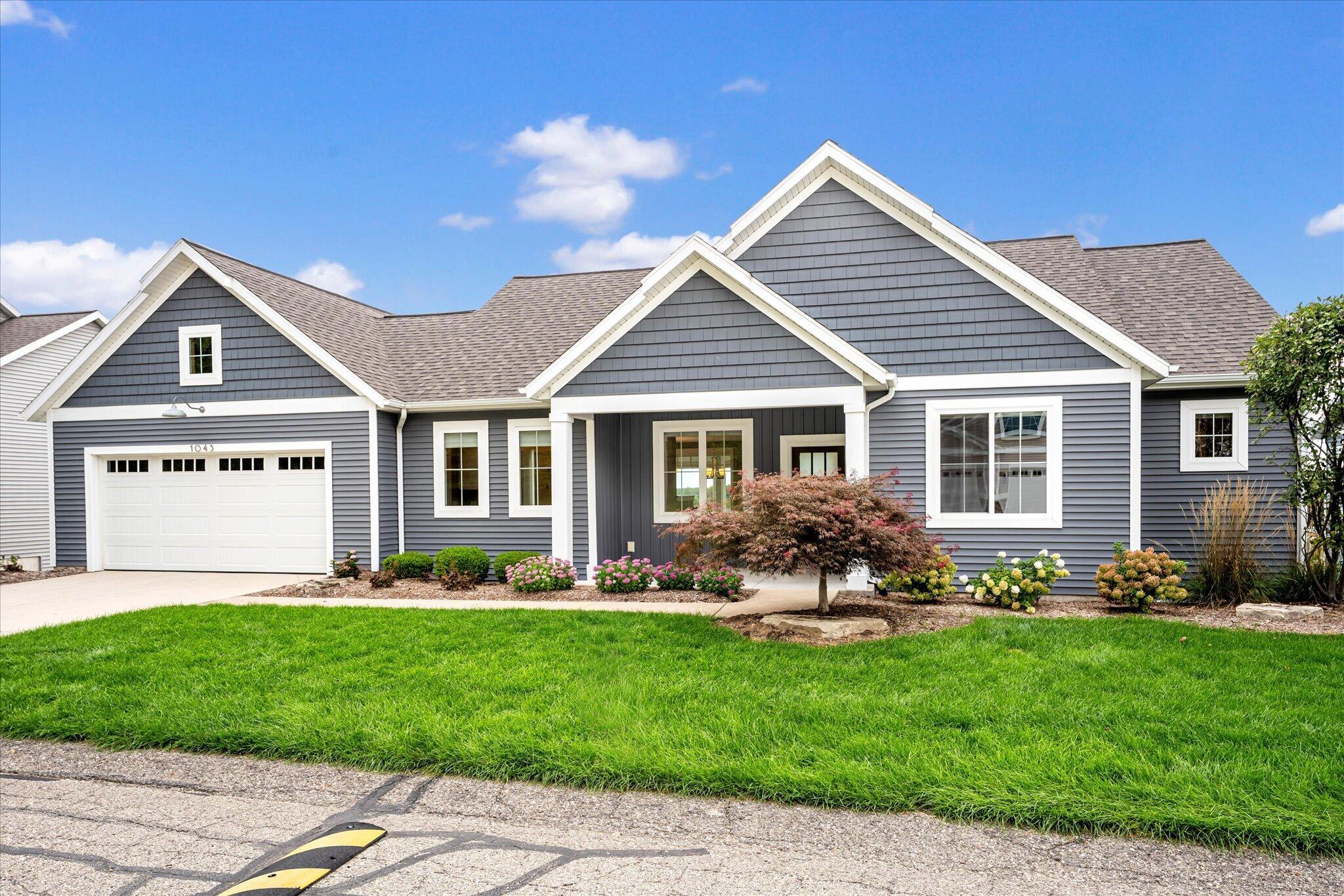 1043 Castlebay Way