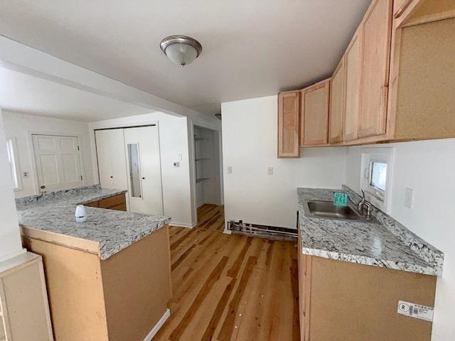 5921 N Bayshore Drive