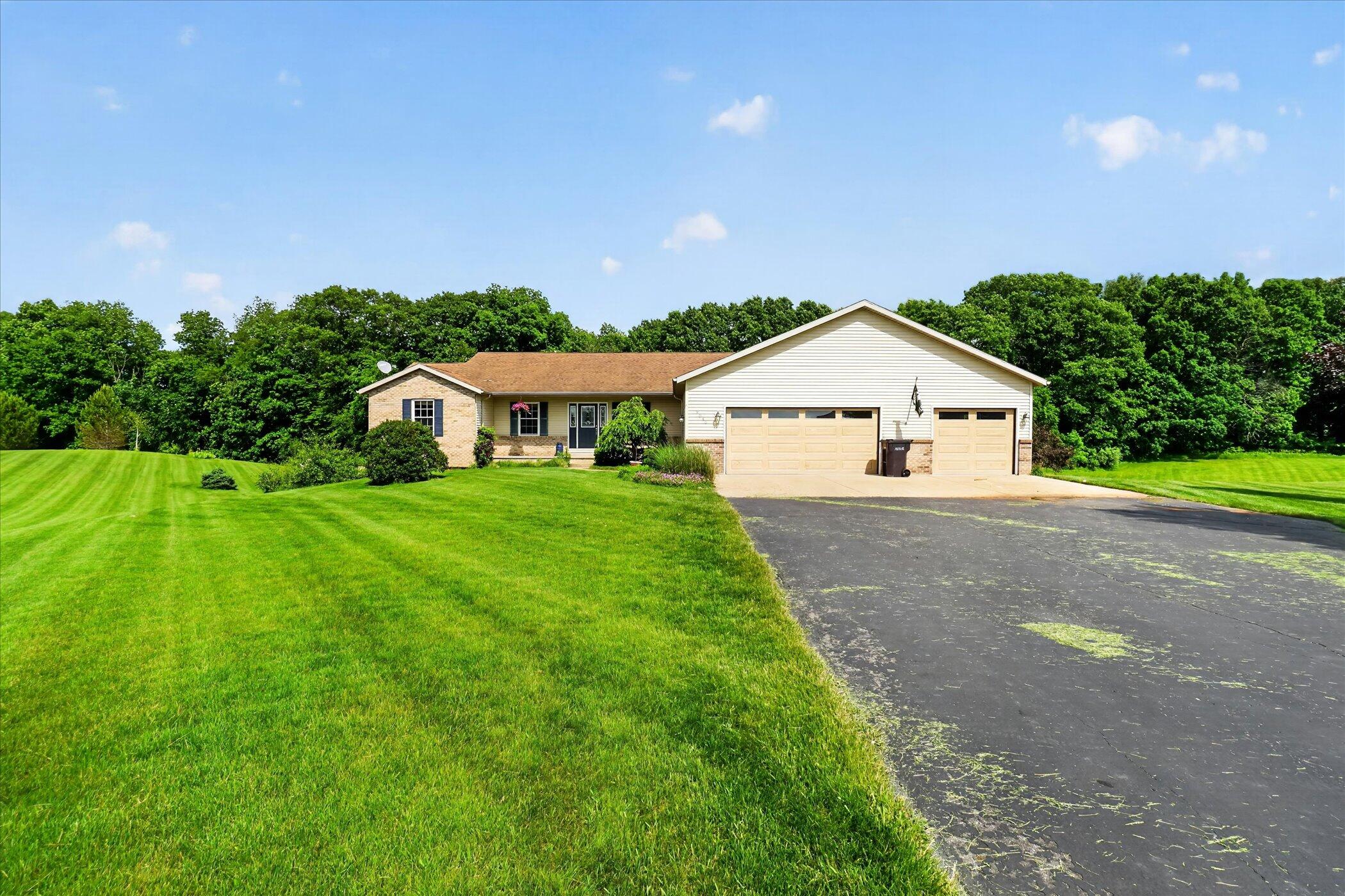 9546 Plow Point Court SE