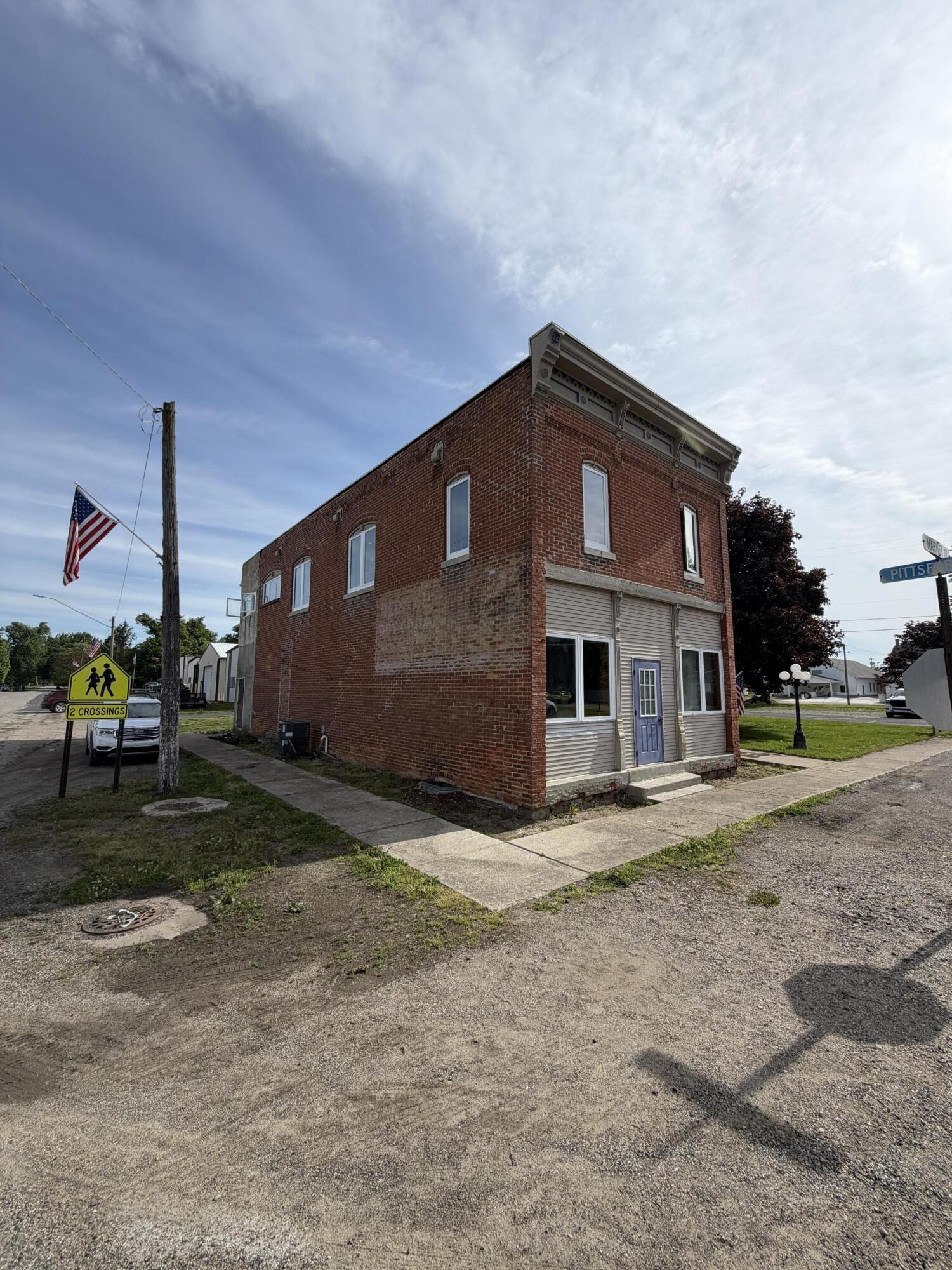 9002 E Market Road