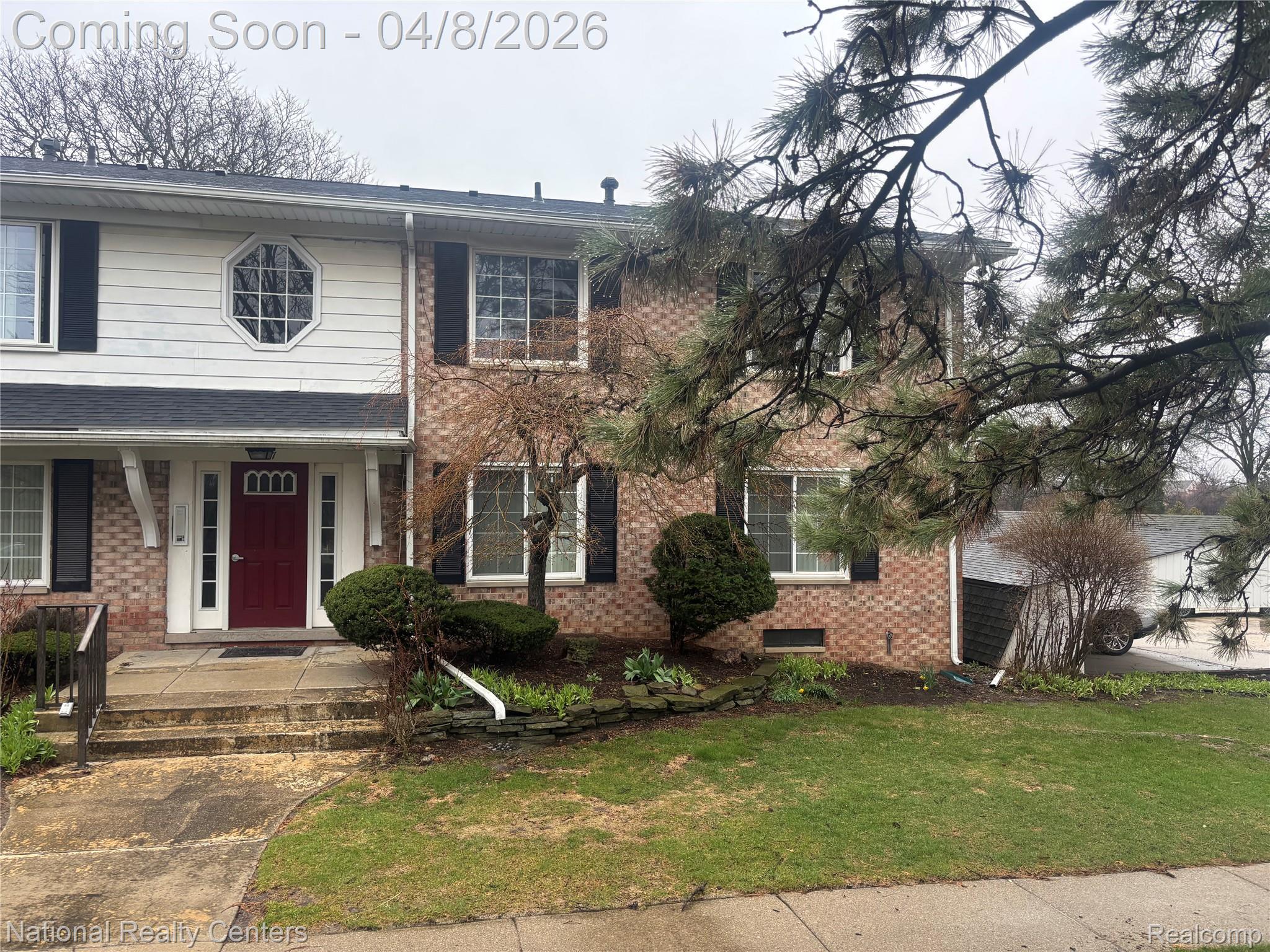 237 E Square Lake Road 8