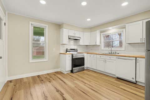 Tiny photo for 154 Carrier Street NE, Grand Rapids City, MI 49505 (MLS # 53026044167)