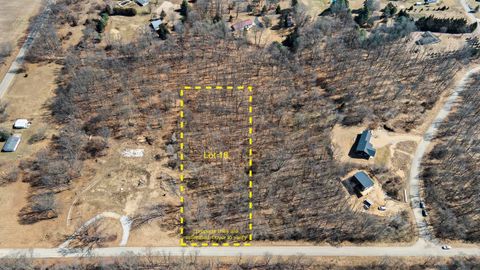 18 Highfield Road Fabius Township MI 49093