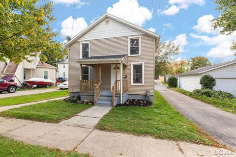 516 E Hunt Street Adrian City MI 49221