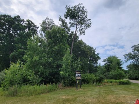 Lot 15 - Wyndam Lane Hamburg Township MI 48116