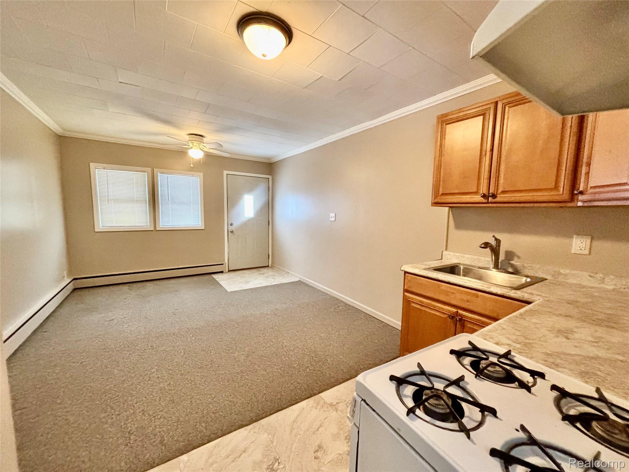 65 N Washington Street 2