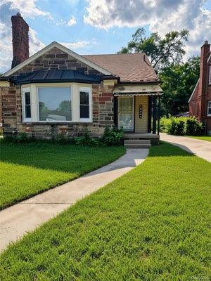 18051 STANSBURY ST, DETROIT, MI 48235 - Image 47740eee3095d39ebb0f2deb5d33b95d/3678354685