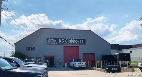 21701 Hoover Road Warren City MI 48089