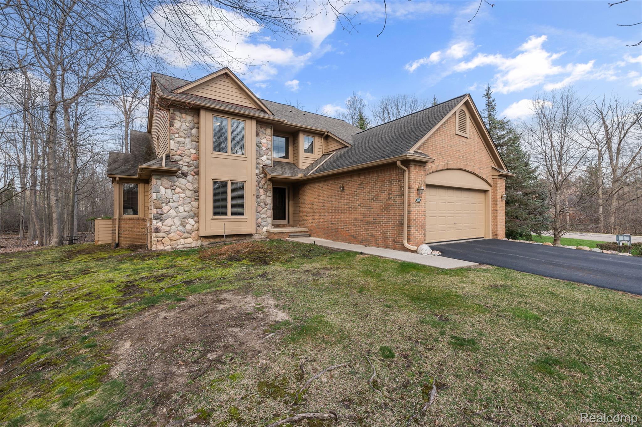 5146 Lagoons Circle 22