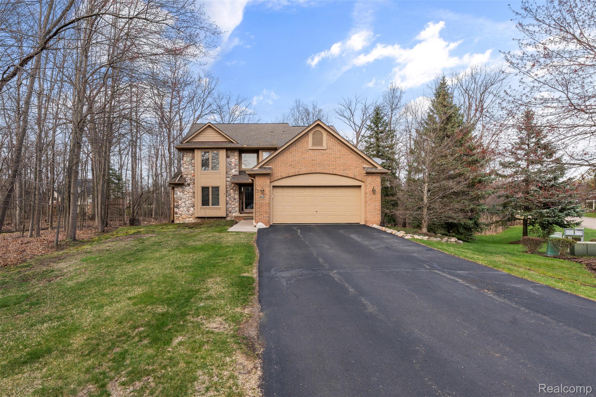 5146 Lagoons Circle 22