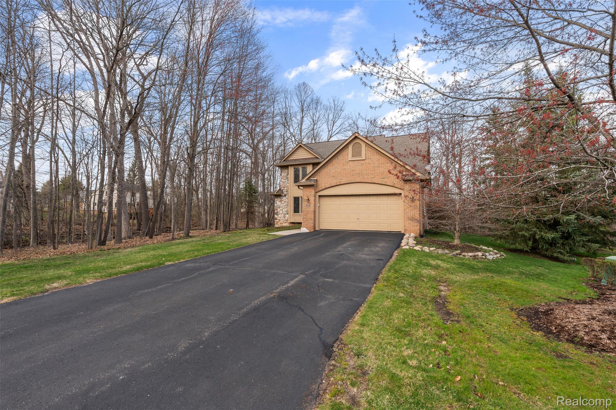 5146 Lagoons Circle 22