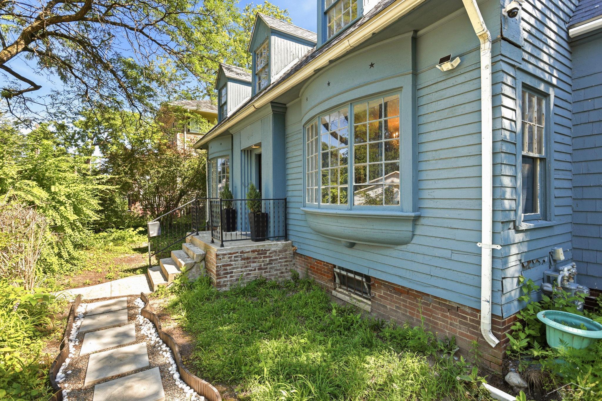 614 Madison Street