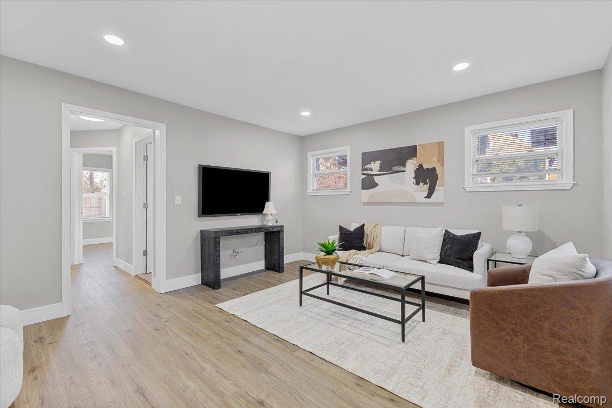 16221 SANTA ROSA Drive