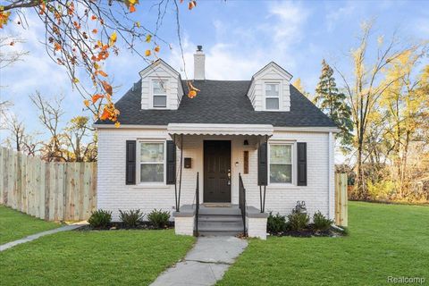 16221 SANTA ROSA Drive Detroit City MI 48221