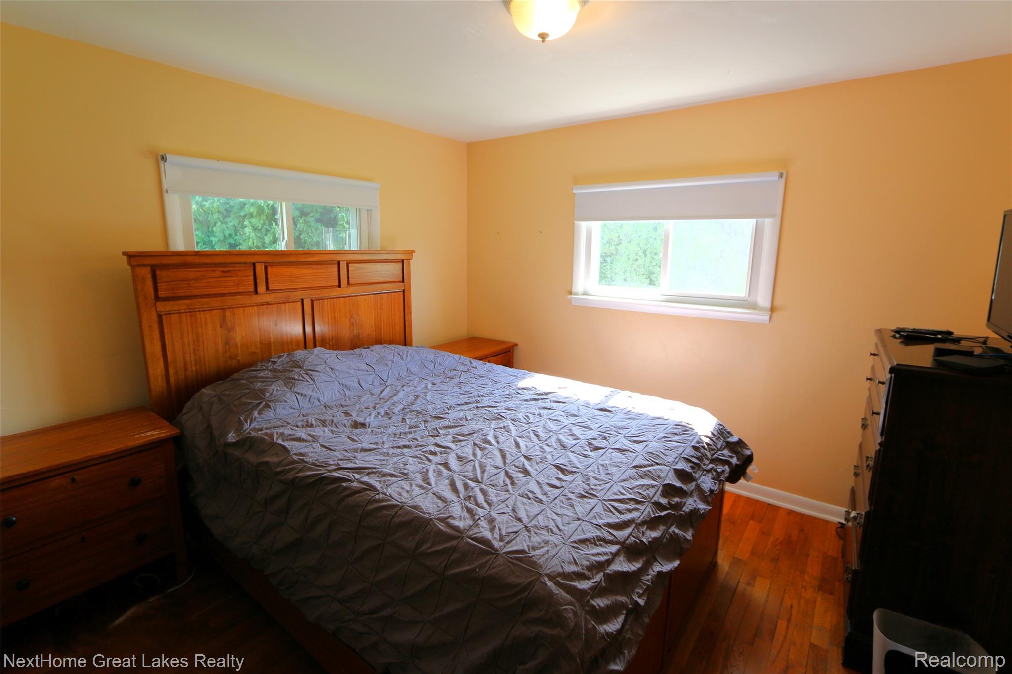 5389 Robin Drive