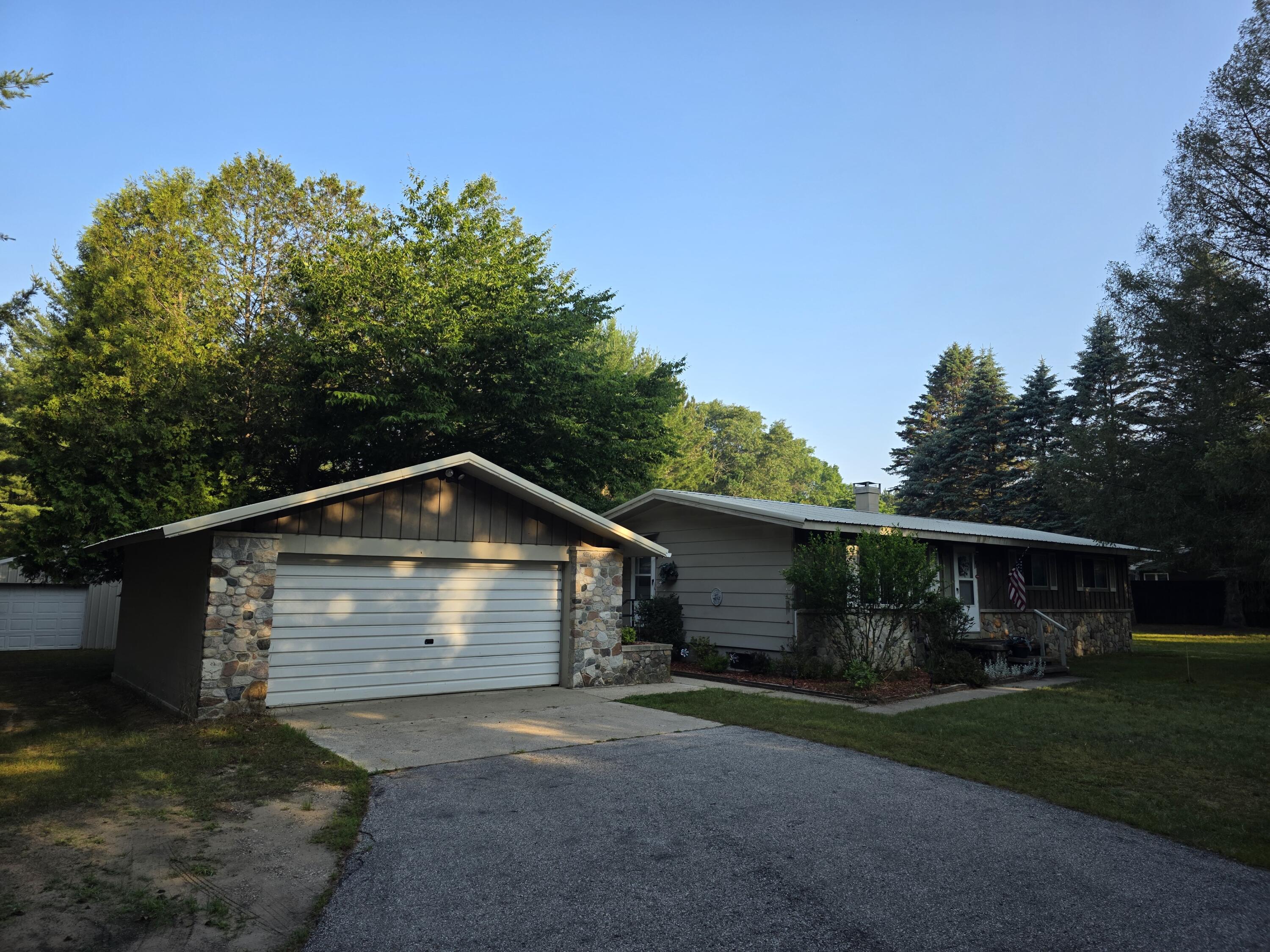 2672 Wildwood Road