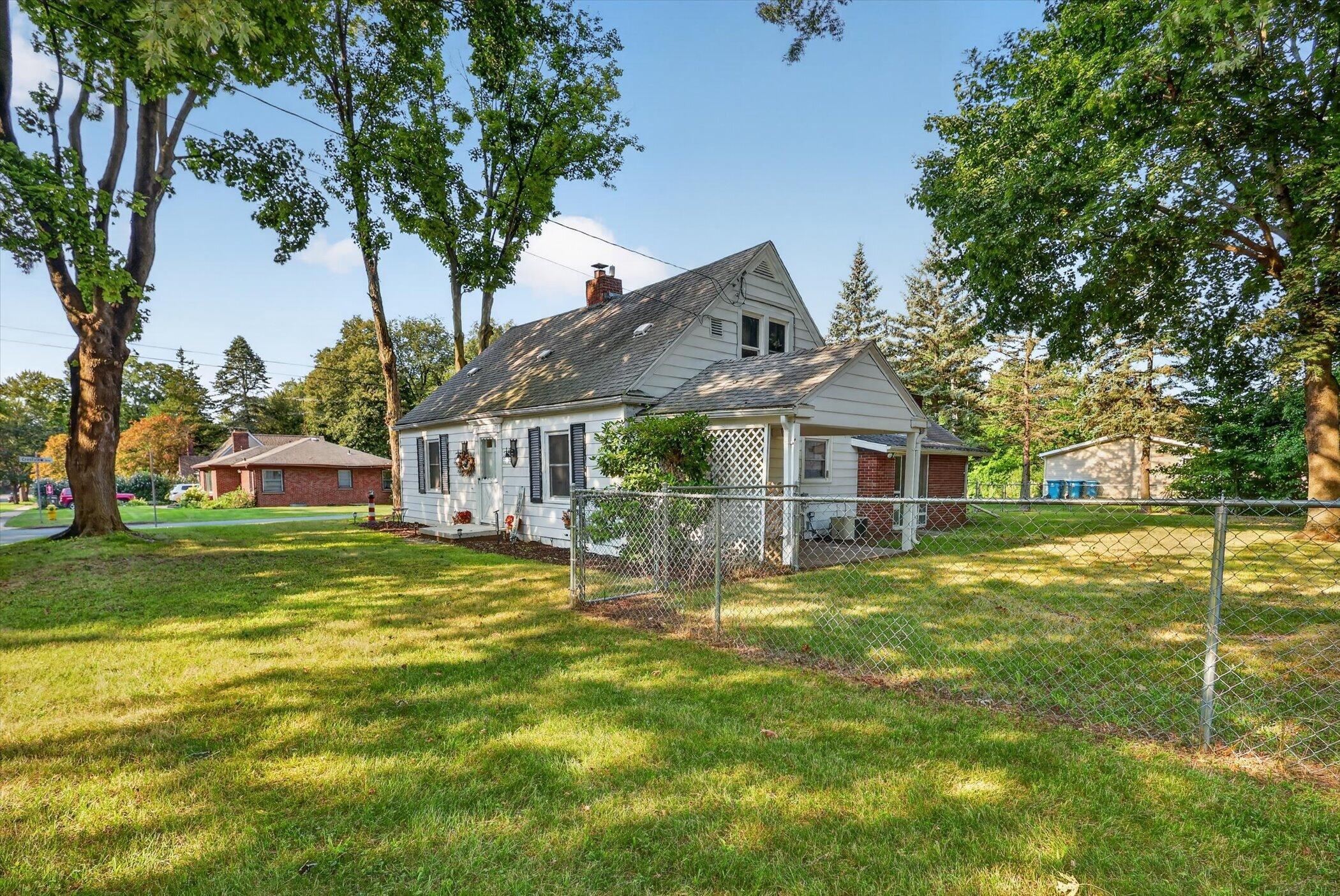 539 Coolidge Avenue