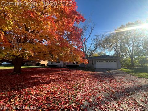 1032 Kennebec Road Grand Blanc City MI 48439