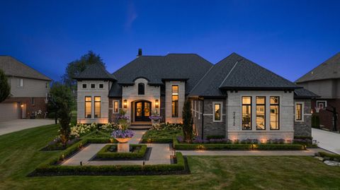 2612 Invitational Drive Oakland Charter Township MI 48363