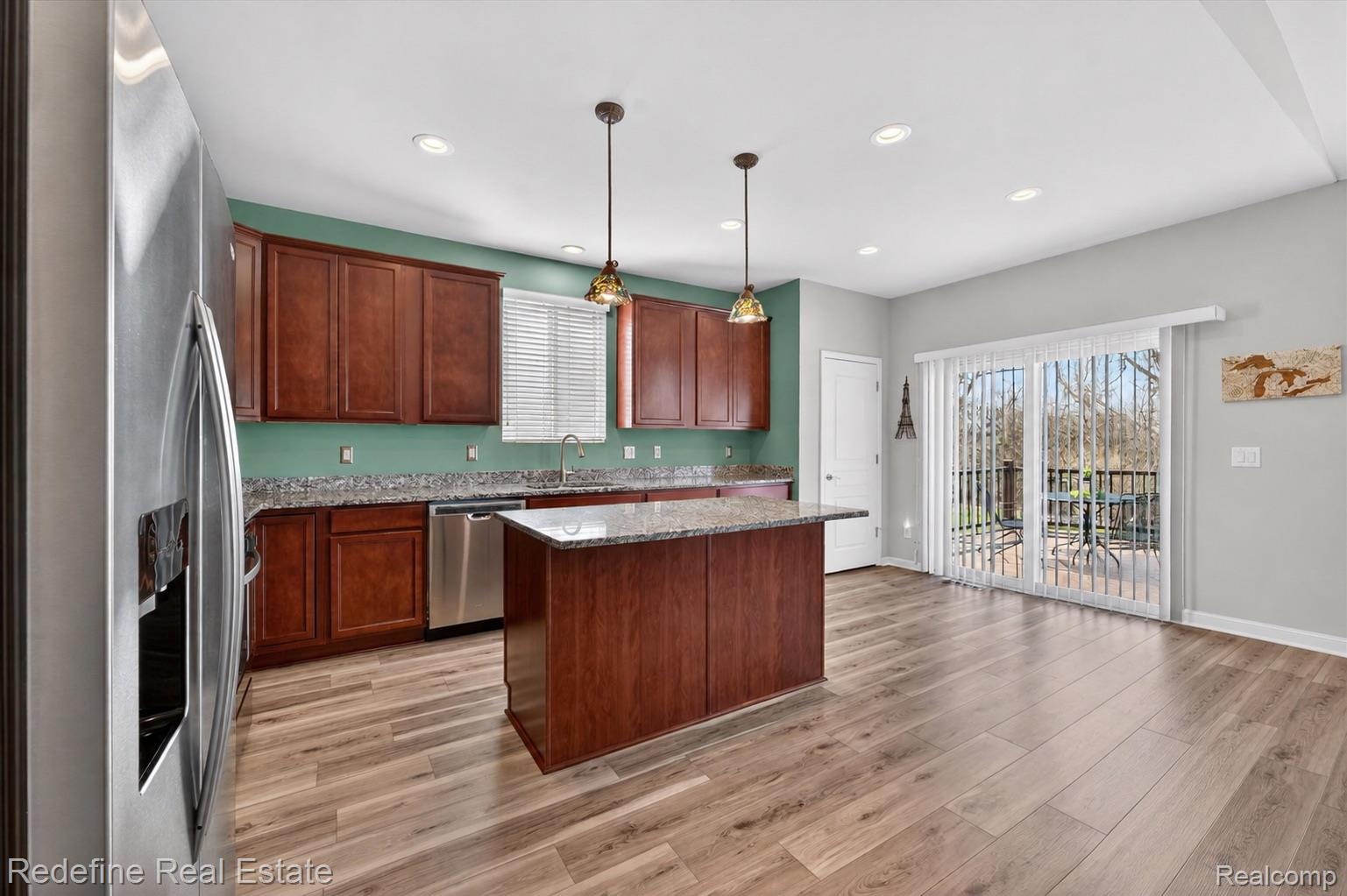 4554 Cranston Road