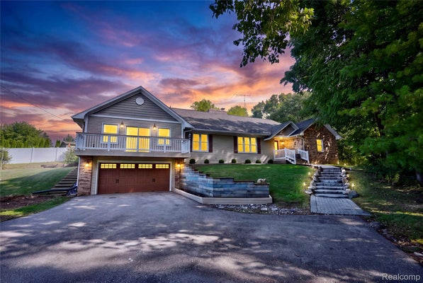 9103 FENTON RD, GRAND BLANC, MI 48439 - Image 47b7c4e74649e18cc9bbf2c9331b4156/2180213691
