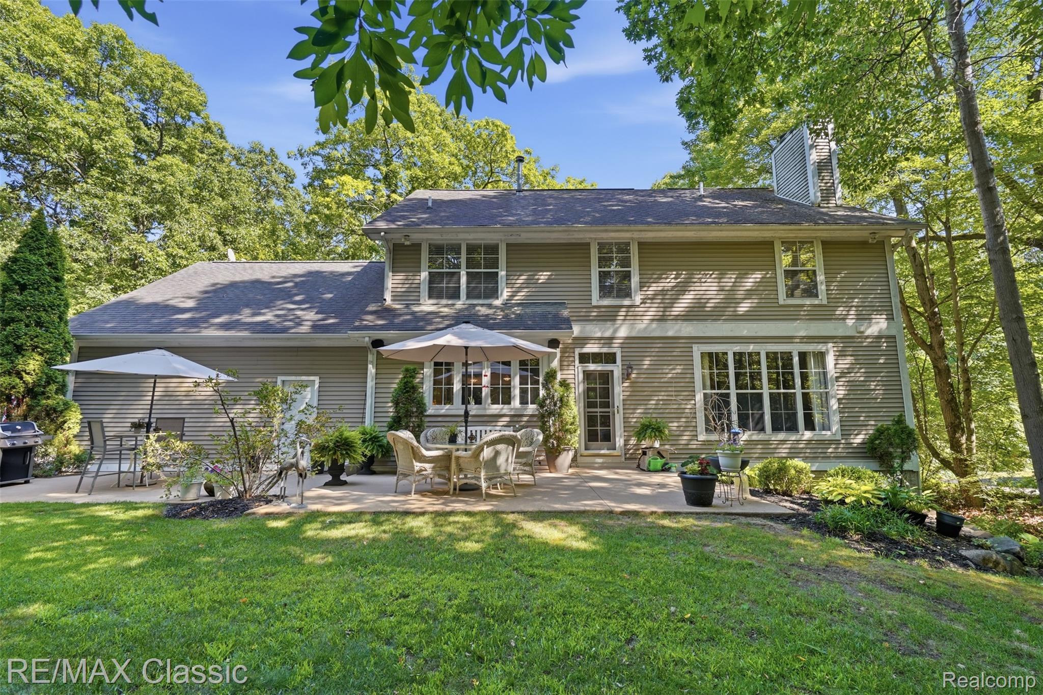 6303 Ridge Hollow Lane