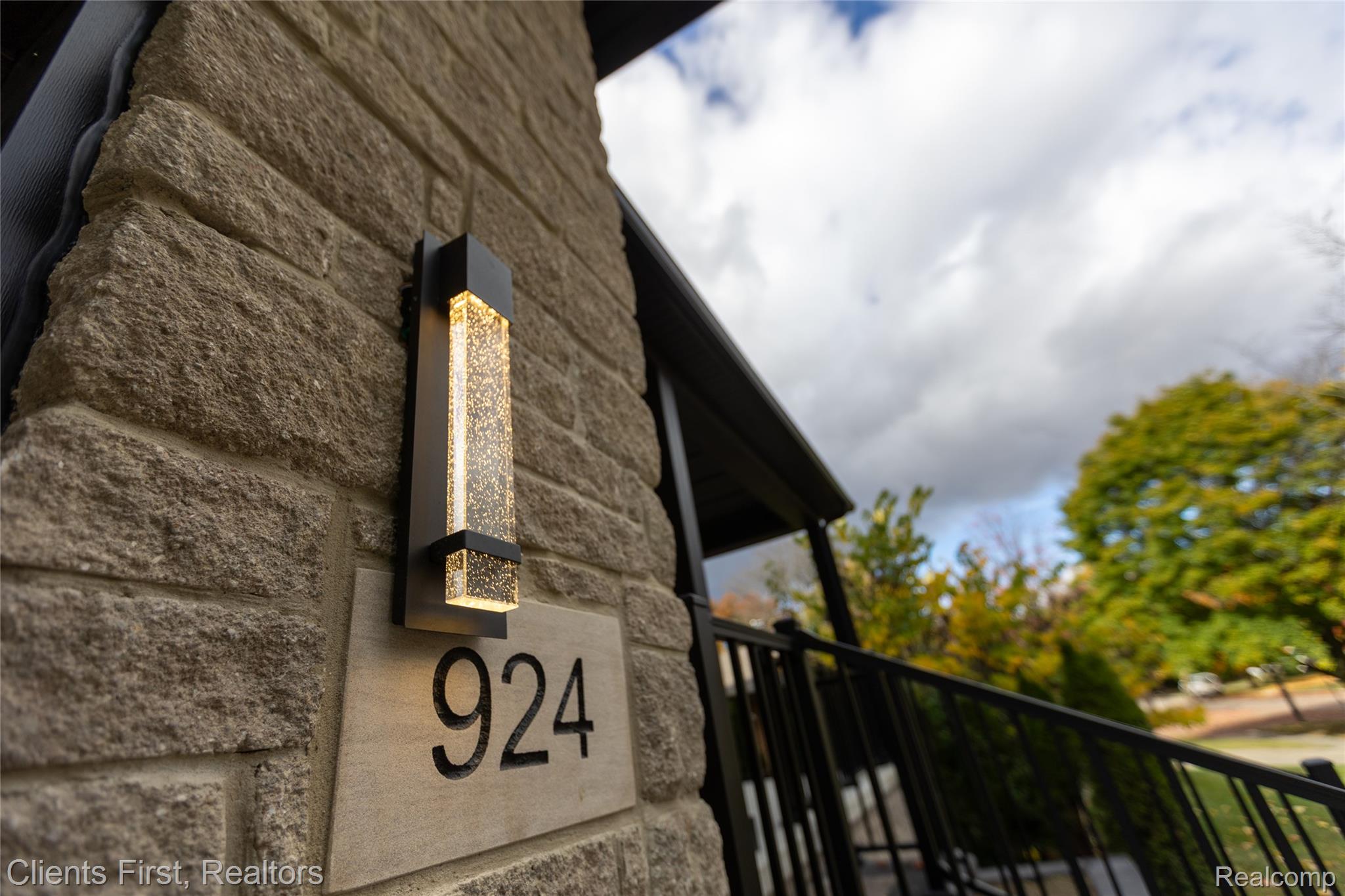 924 Carrington Drive