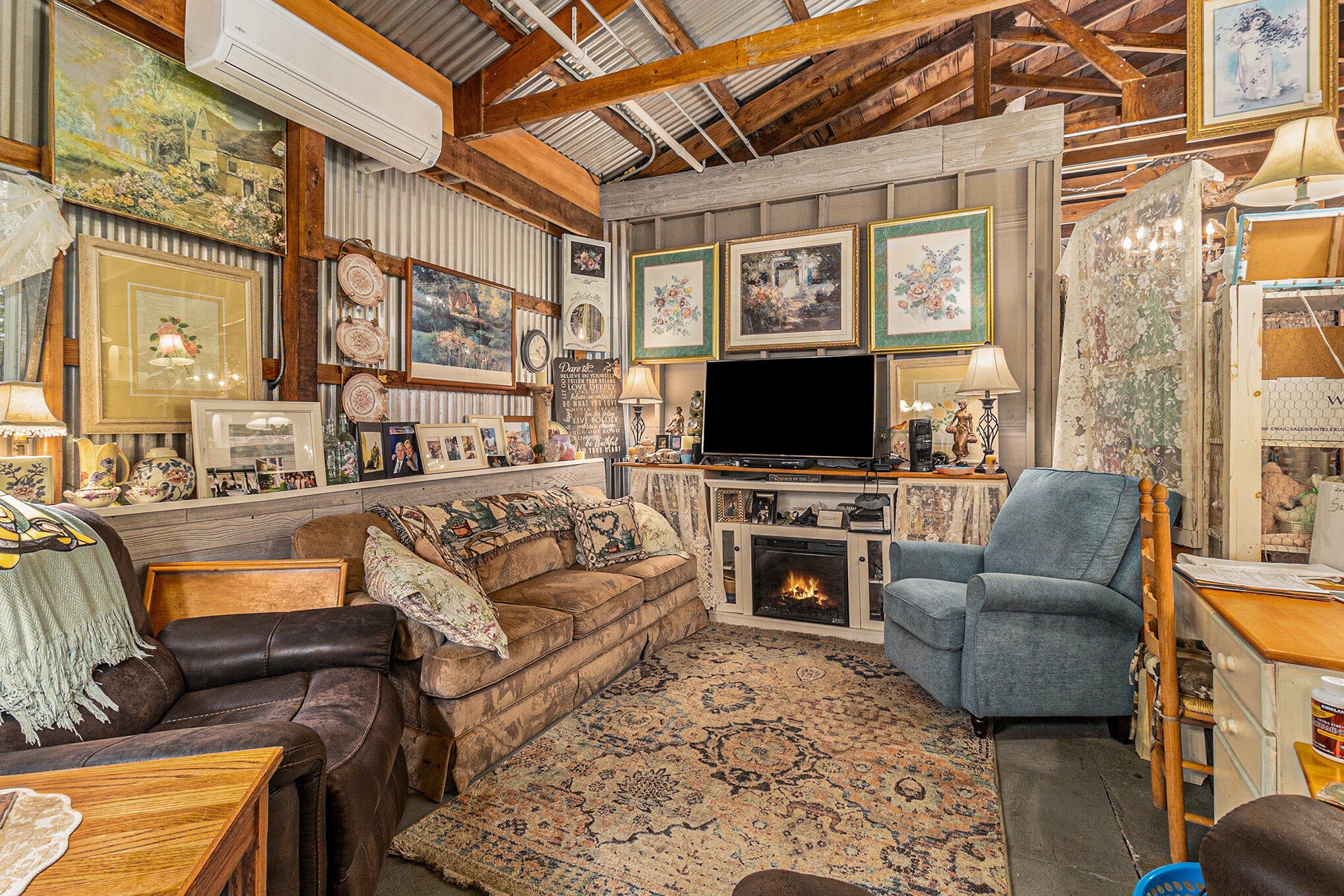 4868 W Polk Road