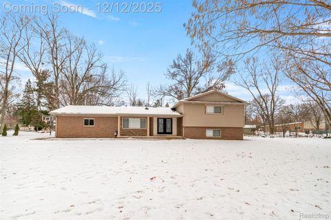 41925 South Drive Canton Charter Township MI 48188
