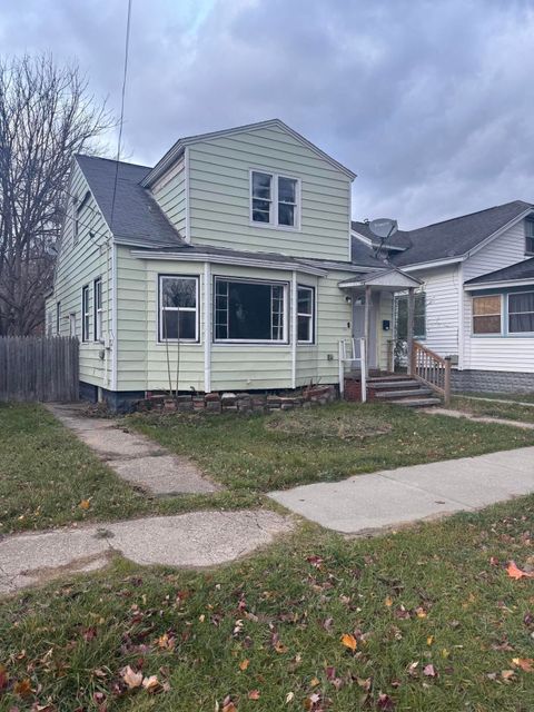 428 Orchard Avenue Muskegon City MI 49442