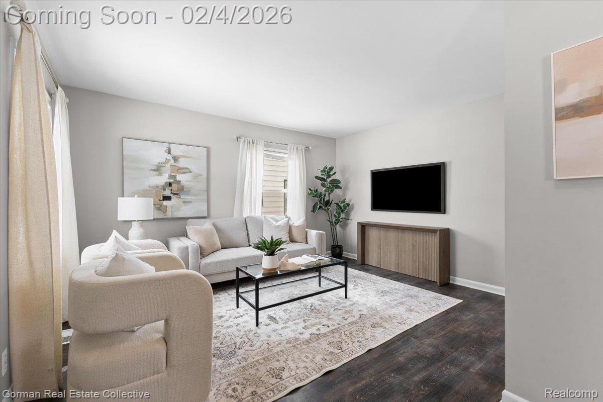 1641 Woodward Heights