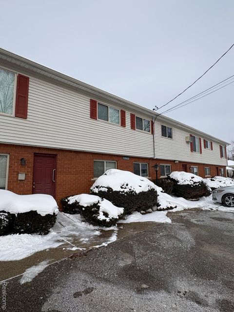 36247 Unit 5 HATHAWAY Street New Baltimore City MI 48047