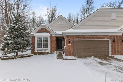 Photo of 49724 Broadacre Drive #57, Macomb Township, MI 48042 (MLS # 20261002746)