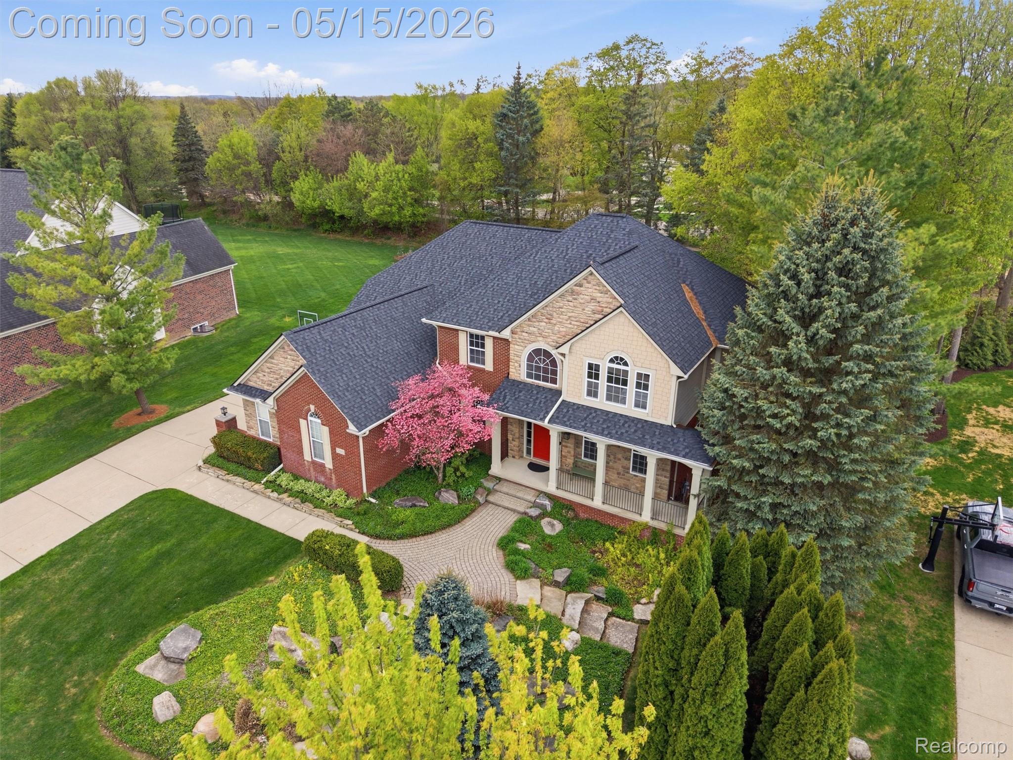 6910 Oakhurst Ridge Road