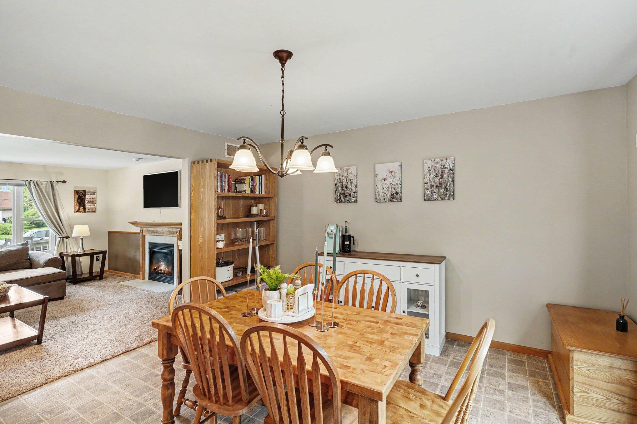 2422 Par Court