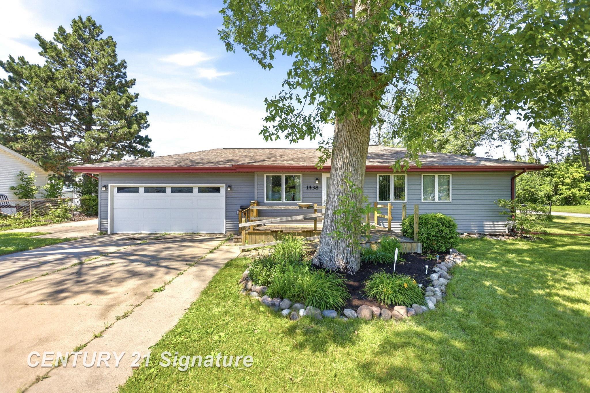 1438 Flanders Drive