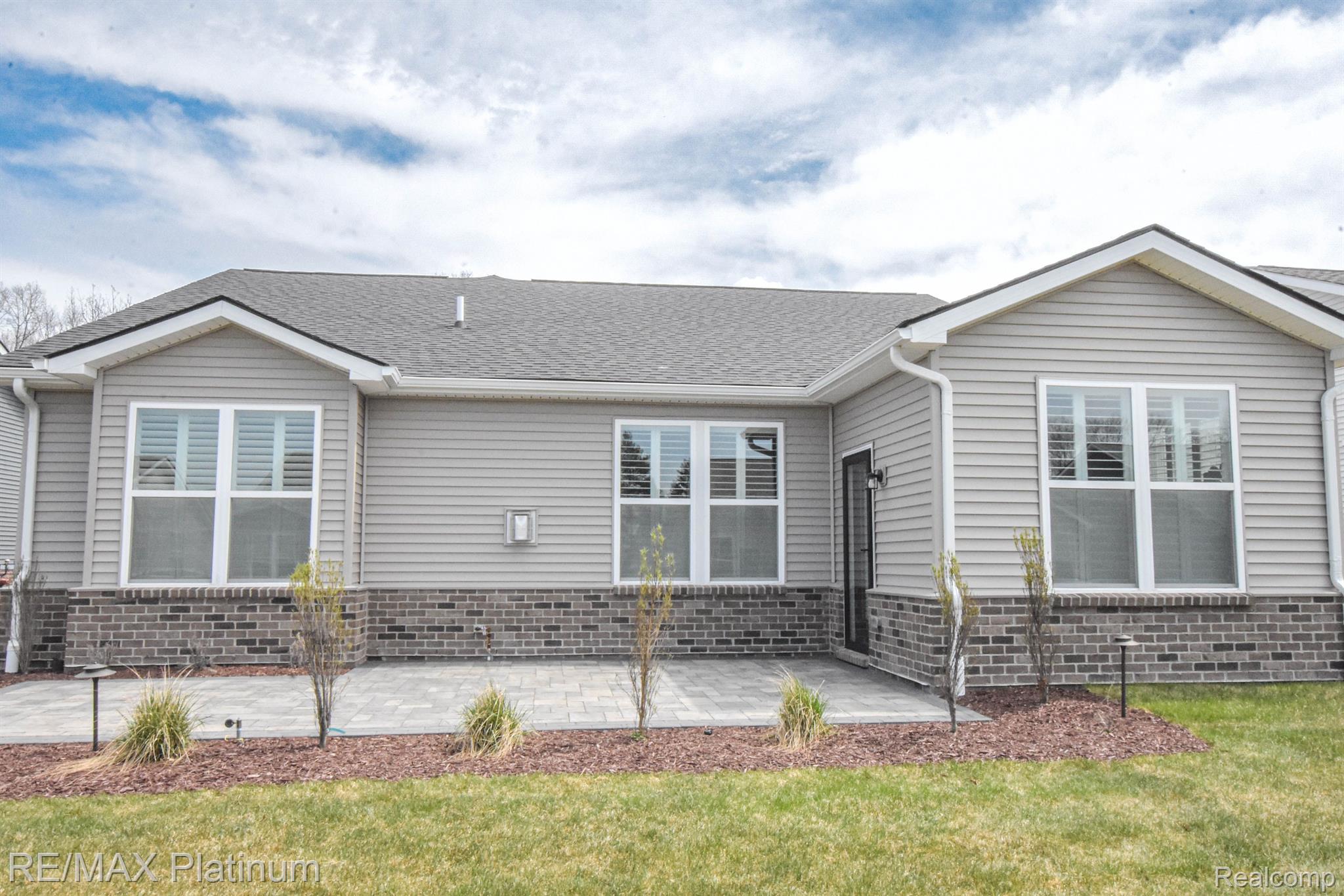 4336 SILICA Drive